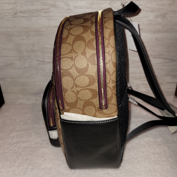 NWOT Disney X Coach Backpack
Monogram w/ Disney Villains Patches. - Picture 3 of 8